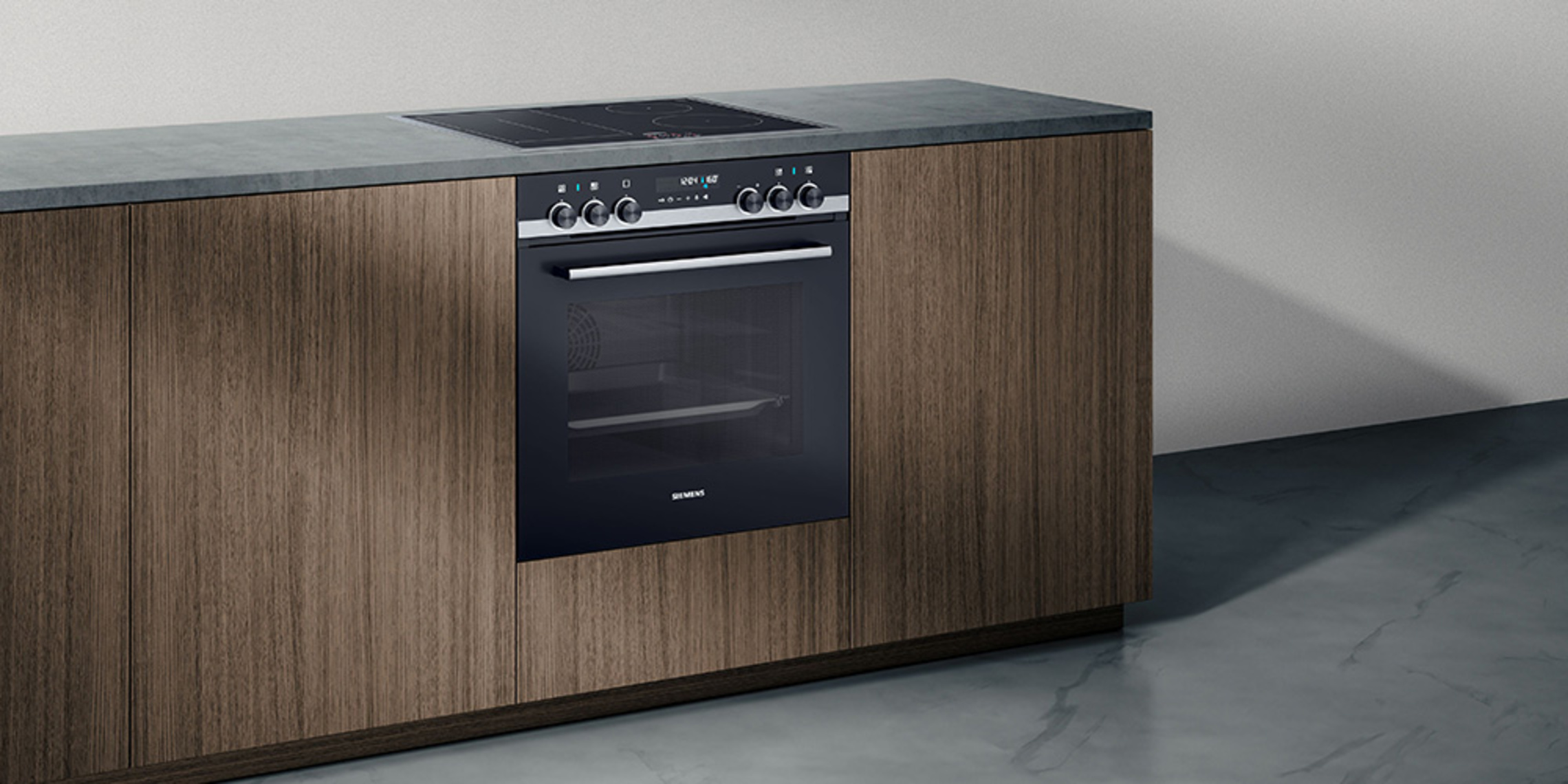 Backöfen und Herd-Sets bei Elektrofachbetrieb Völker GmbH in Bad Schwartau