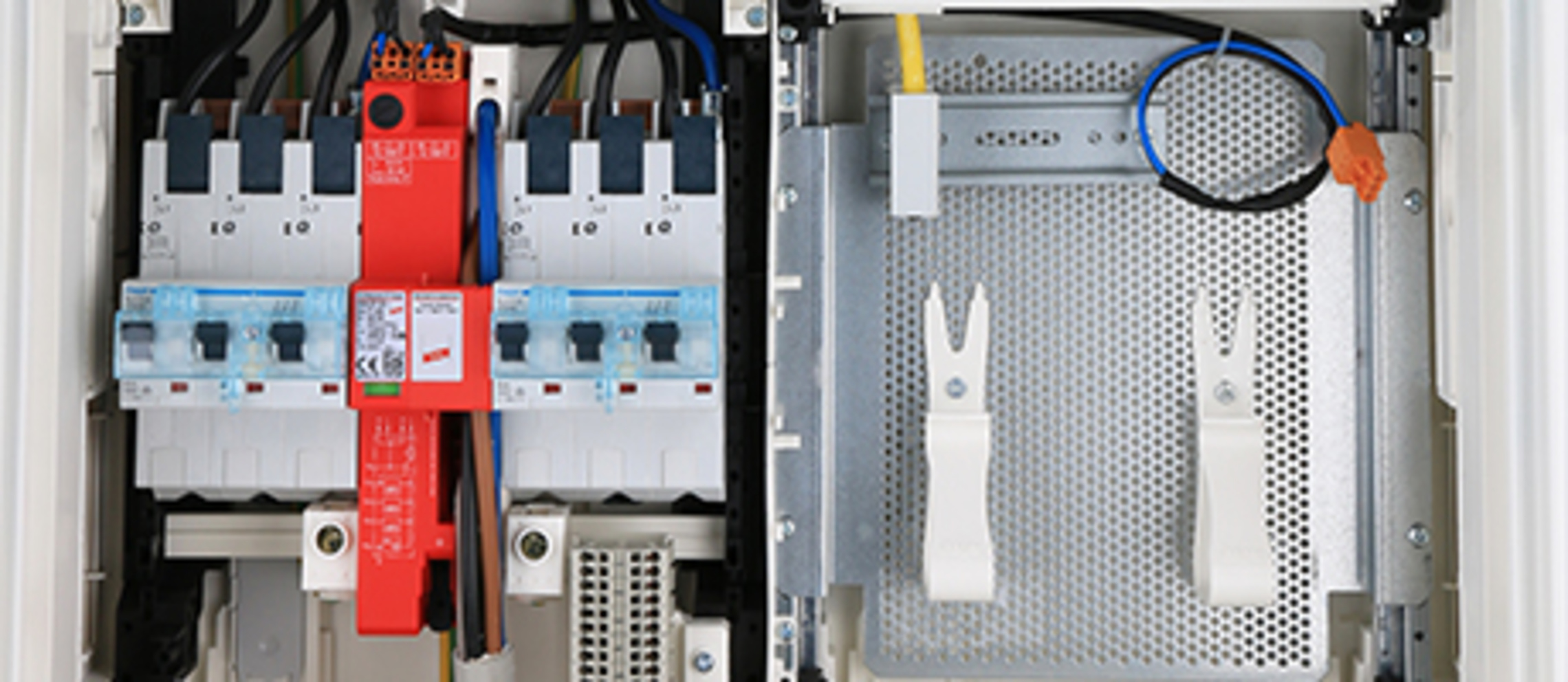 Hausanschluss, Zähler und Unterverteiler bei Elektrofachbetrieb Völker GmbH in Bad Schwartau